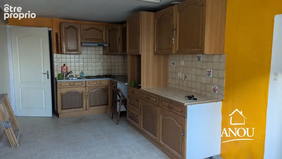 Maison de ville avec grange - photo 2
