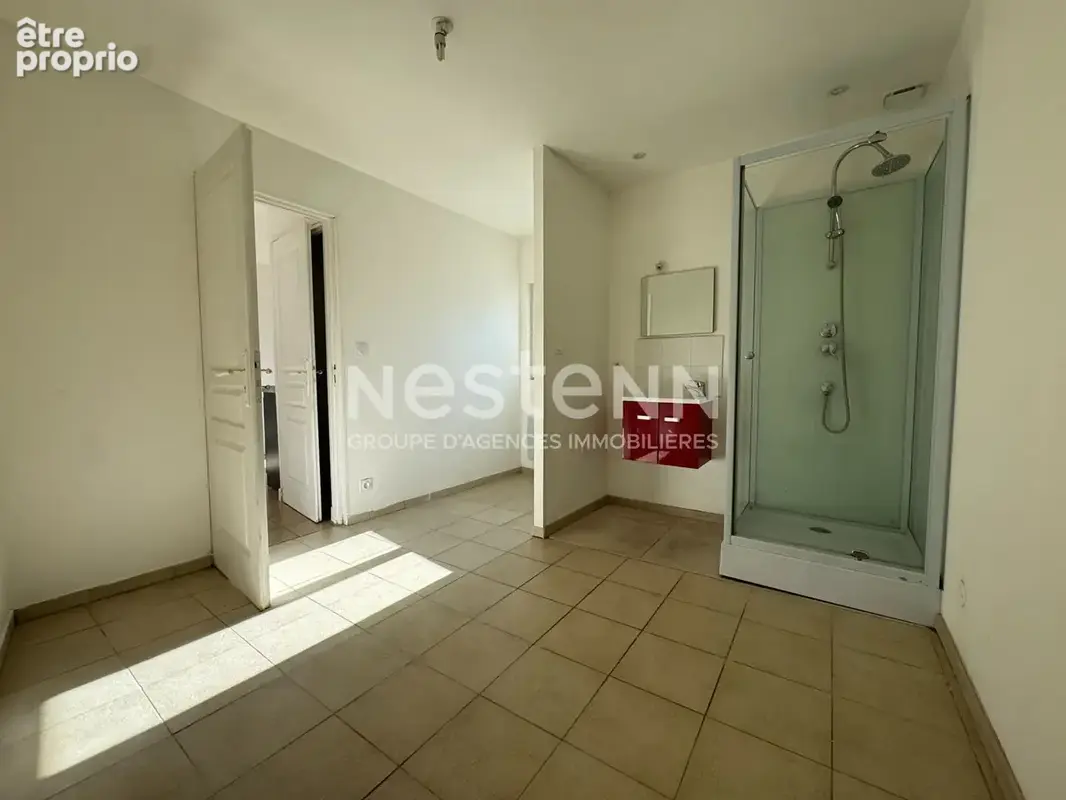 Exclusivité à1 min au Nord de Rochefort ; Appartement T2 de 29m² avec une Terrasse privative à Vergeroux - photo 4
