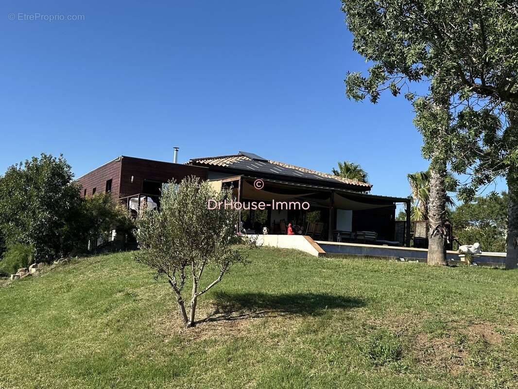 Maison 230 m² à Agde  - photo 5