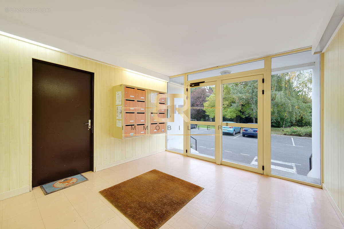 Appartement à LE PERREUX-SUR-MARNE