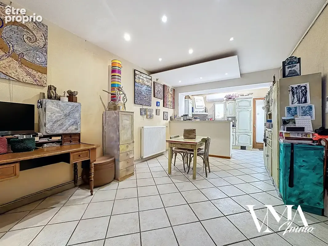 À VENDRE   Appartement T2 avec grand extérieur et dépendance   Décines-Charpieu - photo 3