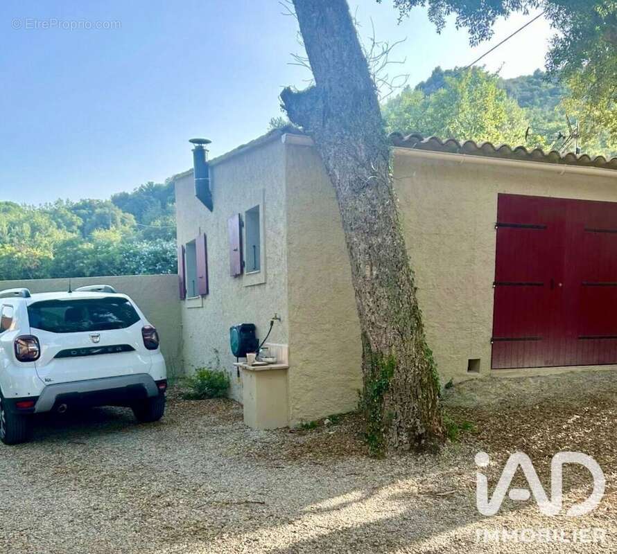 Photo 9 - Maison à PLAN-DE-LA-TOUR