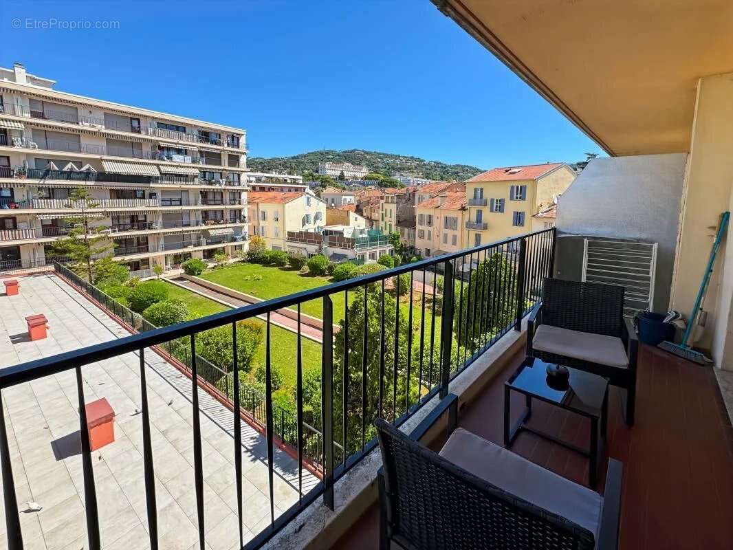 Appartement à CANNES