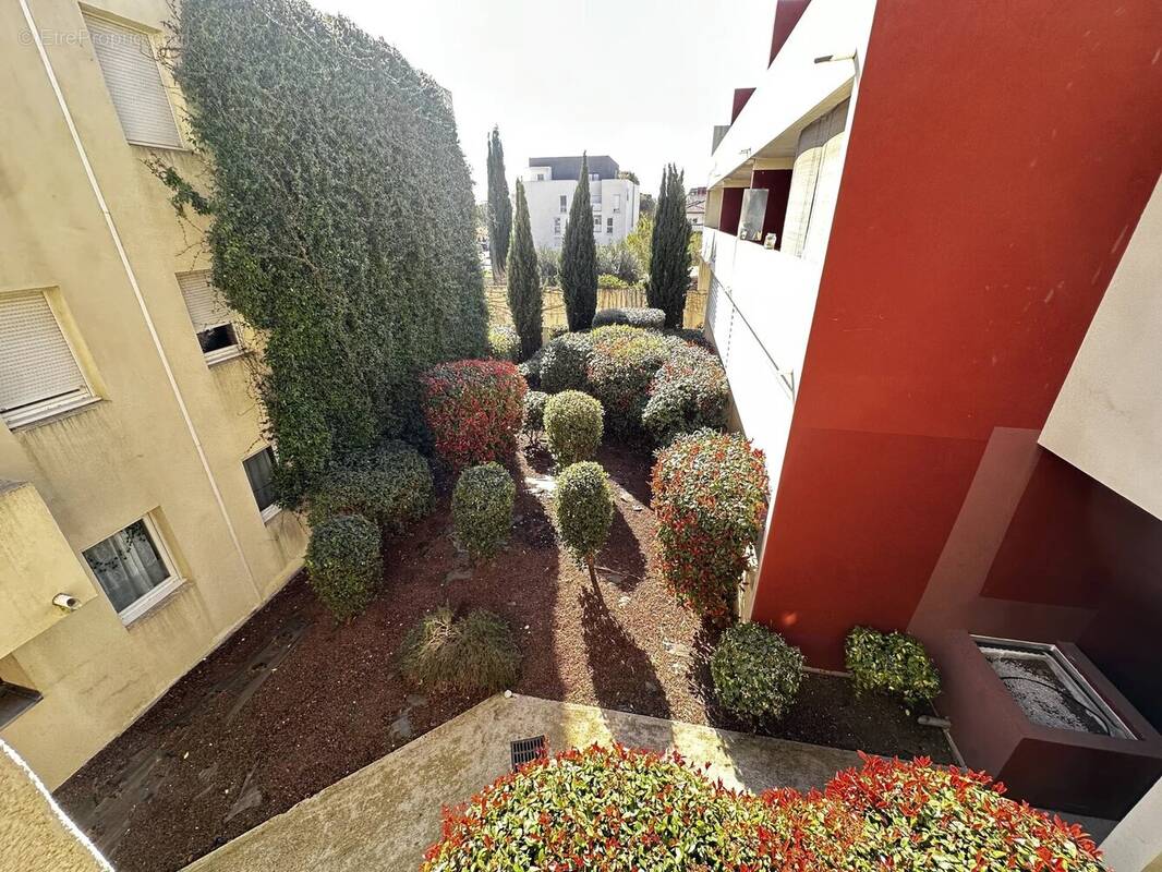 Appartement à CASTELNAU-LE-LEZ