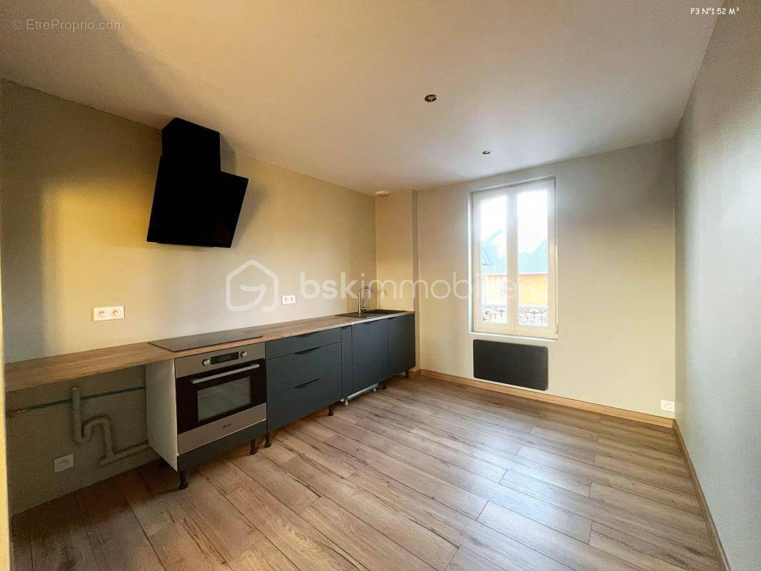 Appartement à PONT-L&#039;EVEQUE