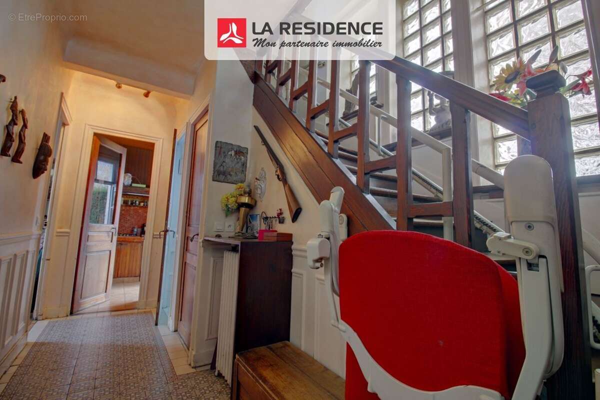 Maison 151 m² à Sartrouville  - photo 8