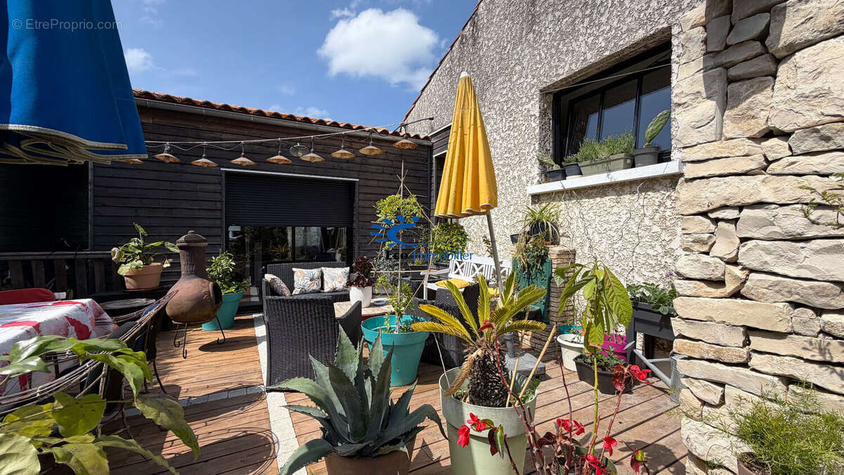 Exclusivite l'houmeau maison 5 chambres, garage + studio independant - photo 14