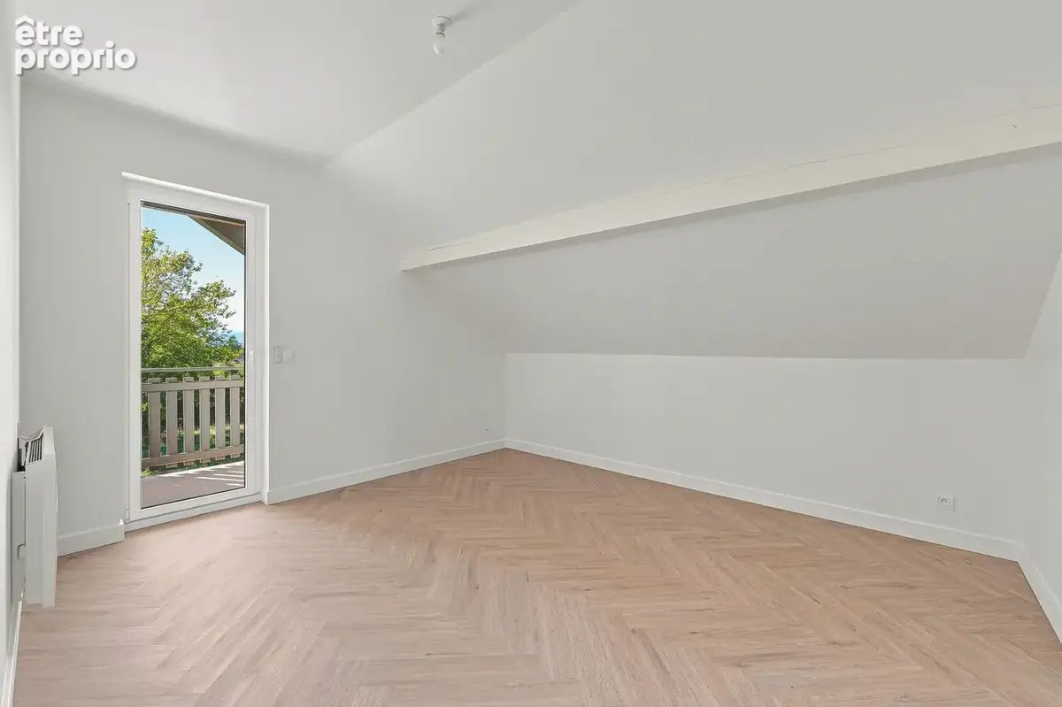 EXCLU à CESSY, villa individuelle T6 avec jardin, garage et vue - photo 15