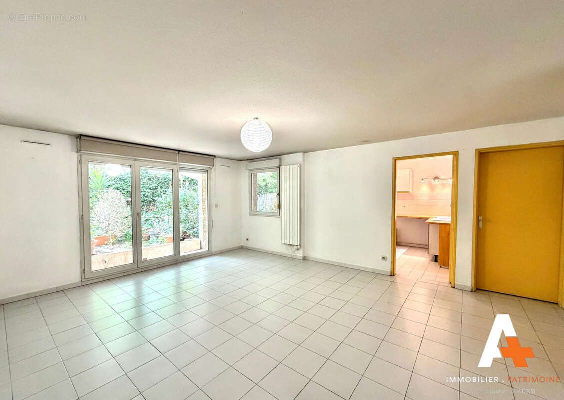 Appartement à MARSEILLE-10E