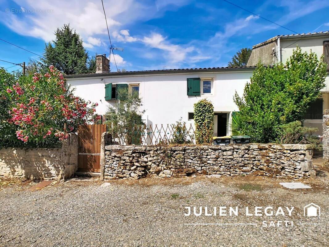 Photo 1 - Maison à CHERVEUX