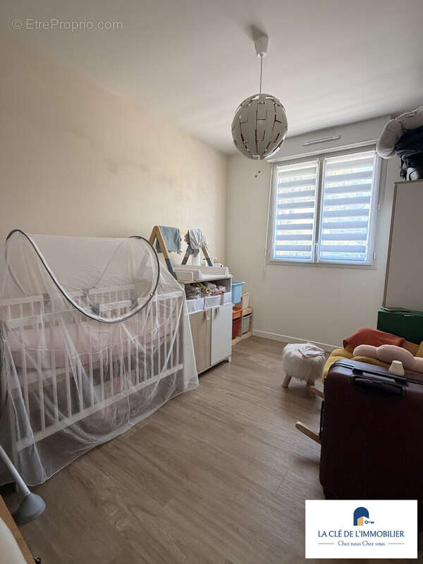 Maison 71 m² à Plogonnec  - photo 8