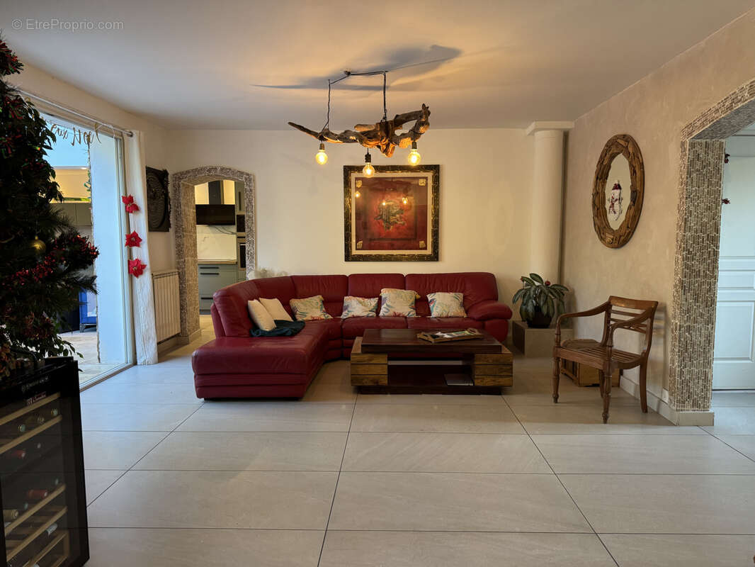 Maison à LA VALETTE-DU-VAR