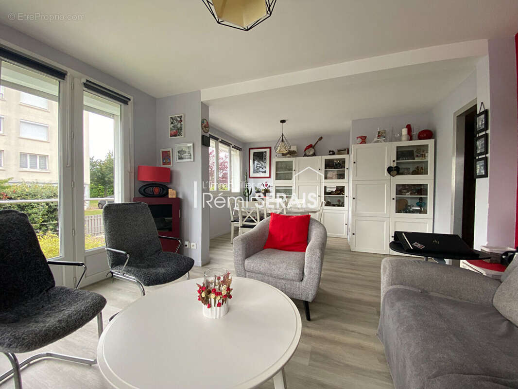 Maison à vendre à ifs - environnement calme, proche tramway et commodités - photo 3
