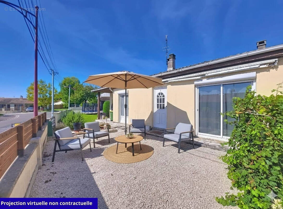 Maison à CARBON-BLANC