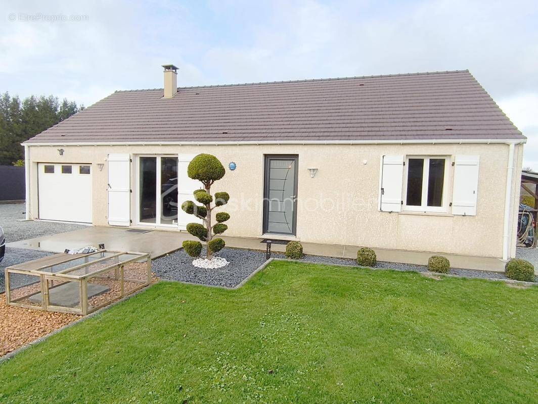 Maison à DOUDEVILLE