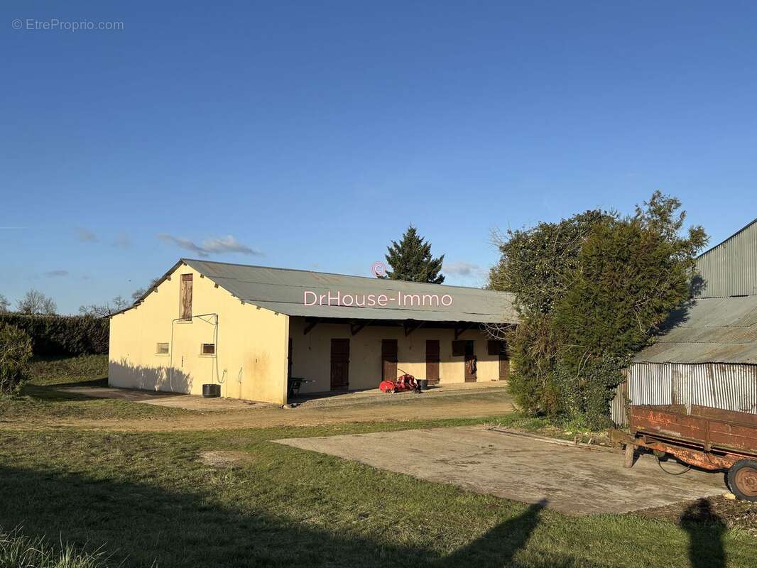 Maison 125 m² à La Ferte-Bernard  - photo 6
