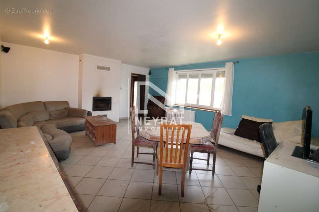 Maison à SAINT-MARTIN-EN-BRESSE