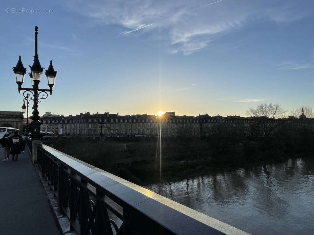 Appartement à BORDEAUX