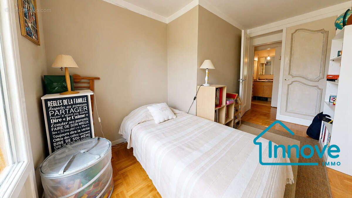 Appartement à VERSAILLES