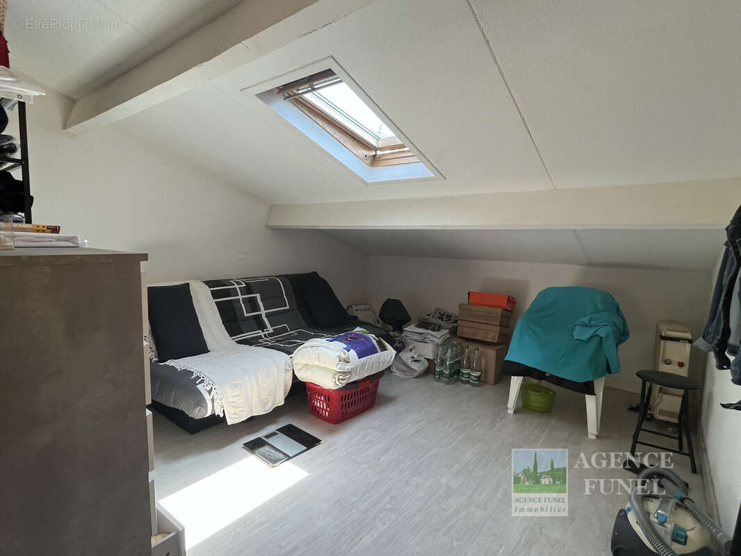 St Vallier-de-Thiey - Maisonnette Jumelée 2 Pièces + Mezzanine - Terrasse - Parking - Vendue Occupée - photo 7