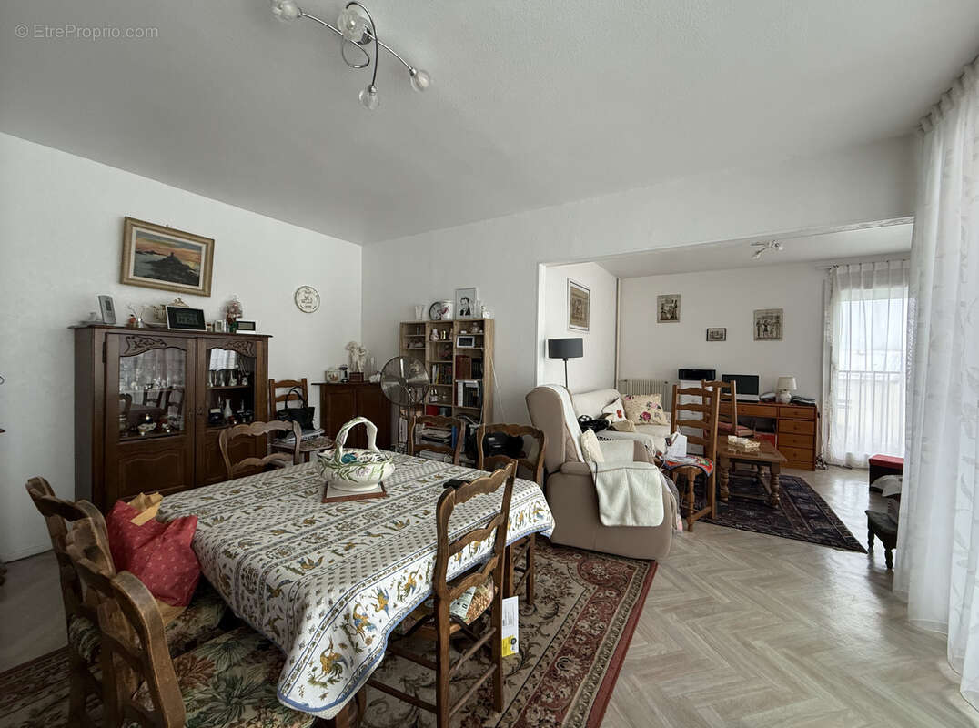 Appartement à VITTEL