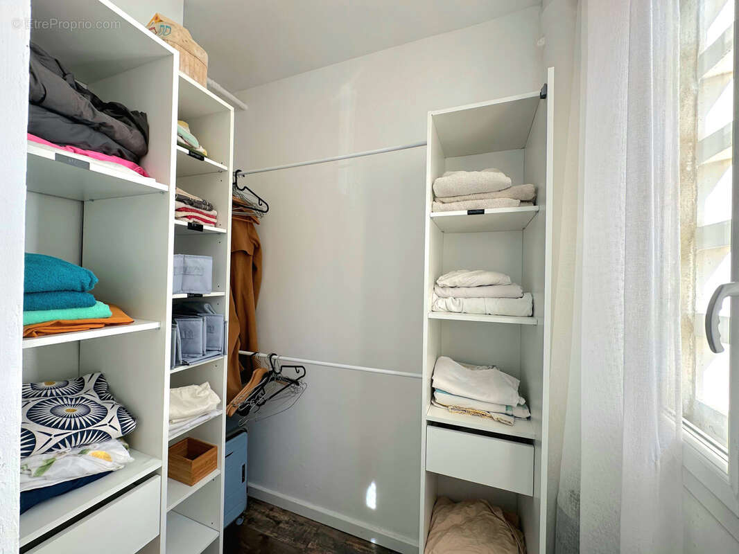 Appartement à MARSEILLE-9E