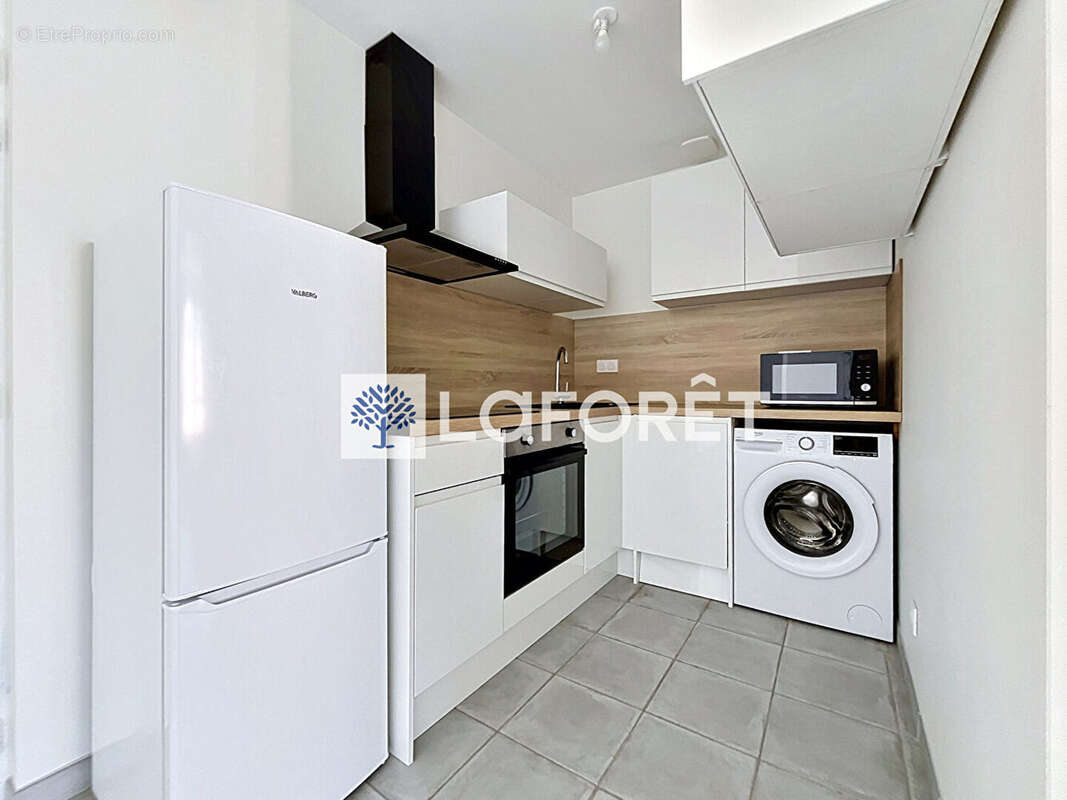 Appartement à MIRIBEL
