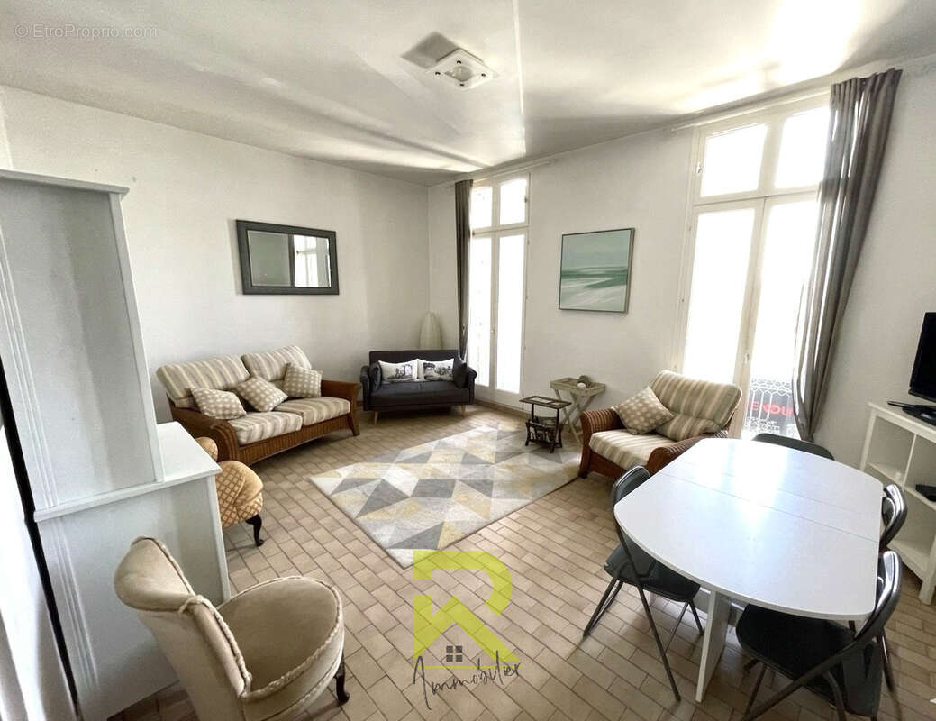 AGDE-Appartement avec vue sur l'Hérault-4 pièces - photo 4