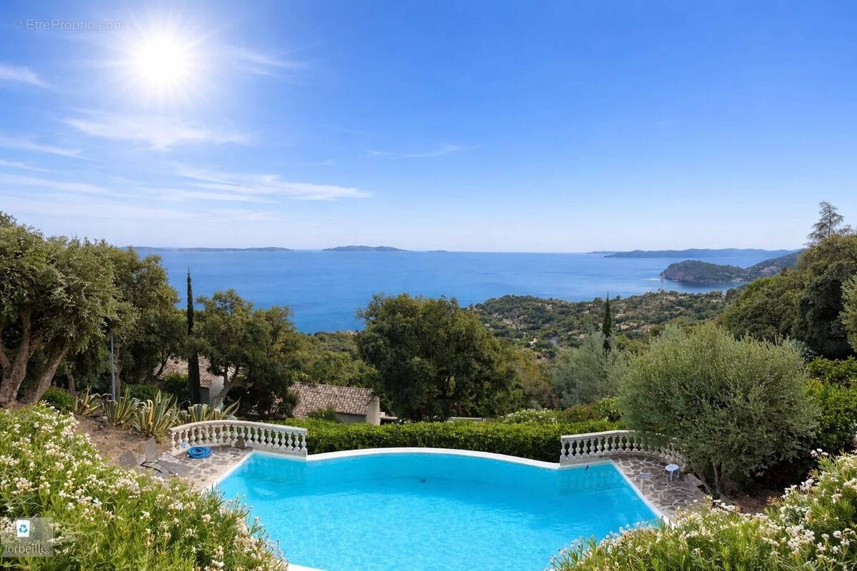 Maison à RAYOL-CANADEL-SUR-MER