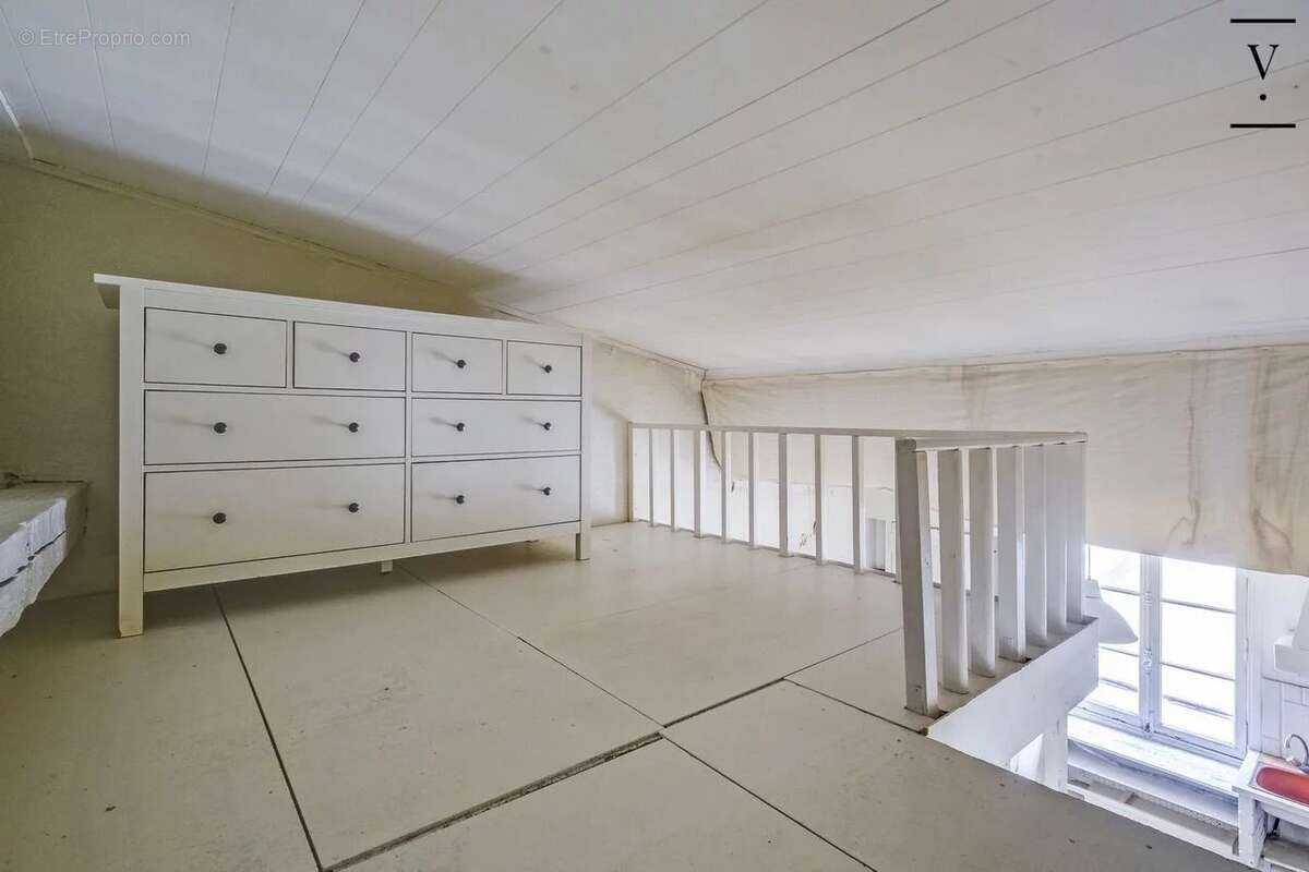 Appartement à PARIS-4E