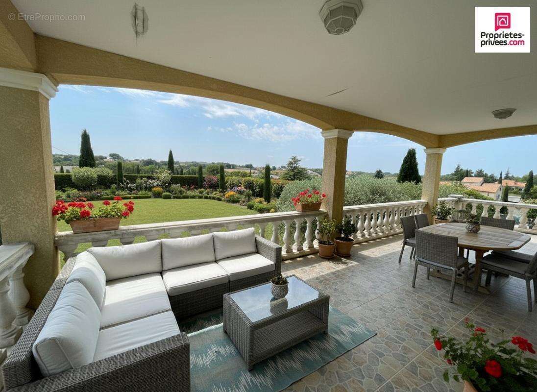 Maison à VALENSOLE