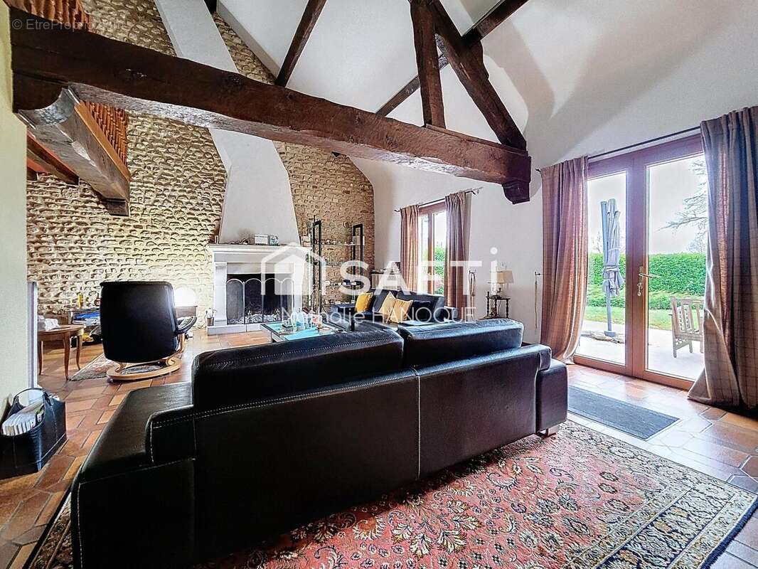 Photo 6 - Maison à HOUDAN