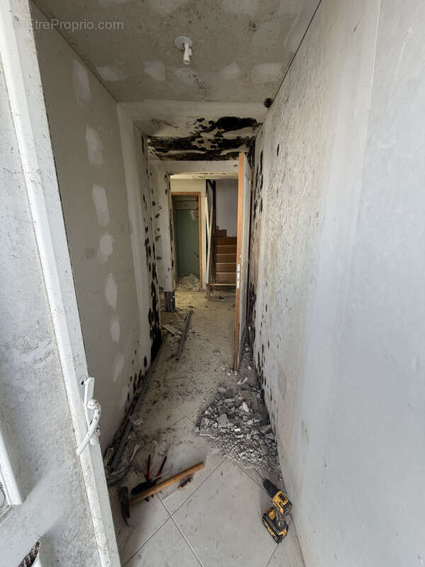 Maison avec vue mer à rénover - photo 2