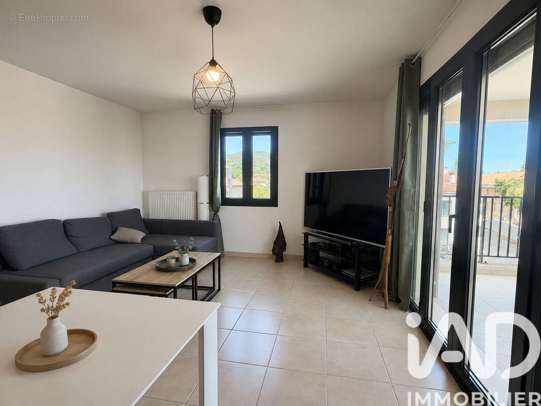 Photo 4 - Appartement à SAINT-MAXIMIN-LA-SAINTE-BAUME