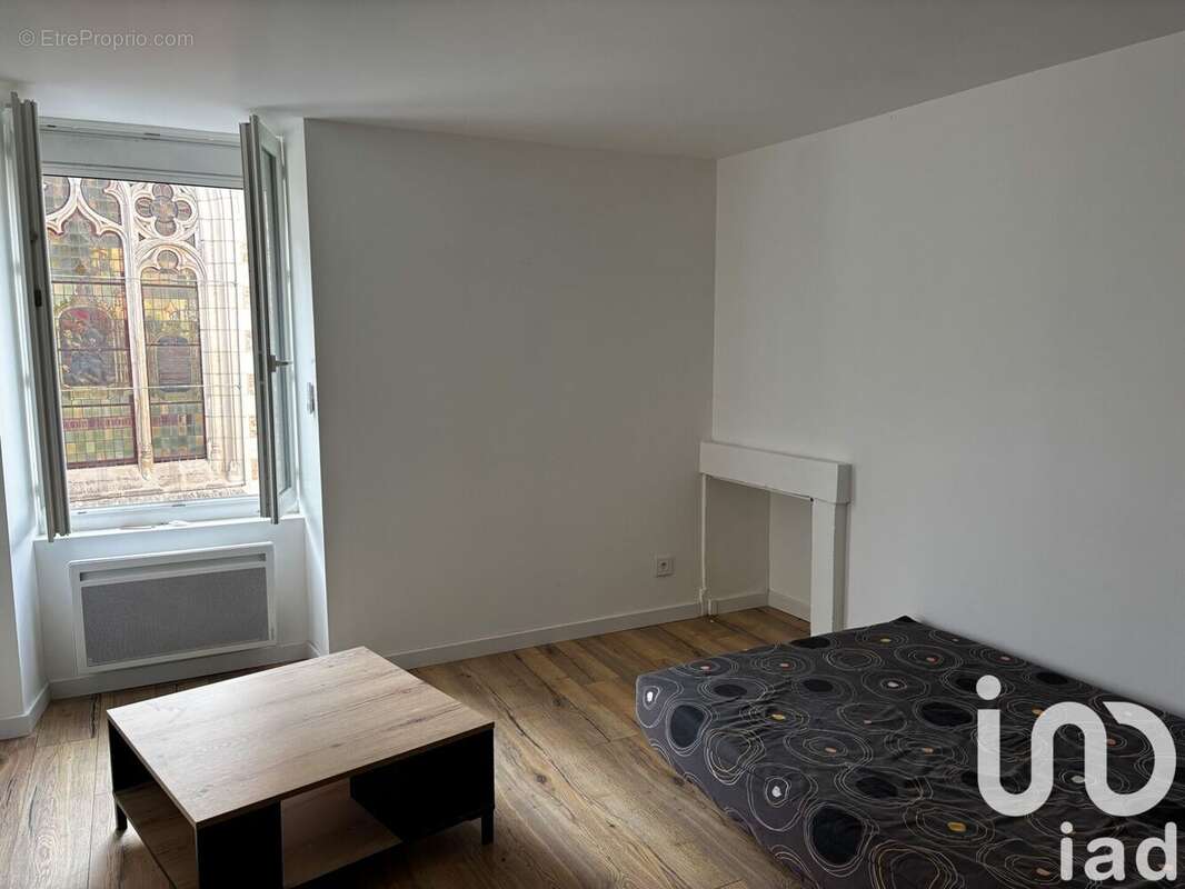 Photo 6 - Maison à ETRICHE