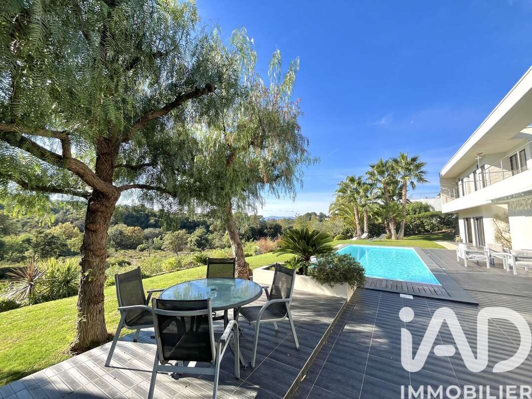 Photo 6 - Maison à FREJUS