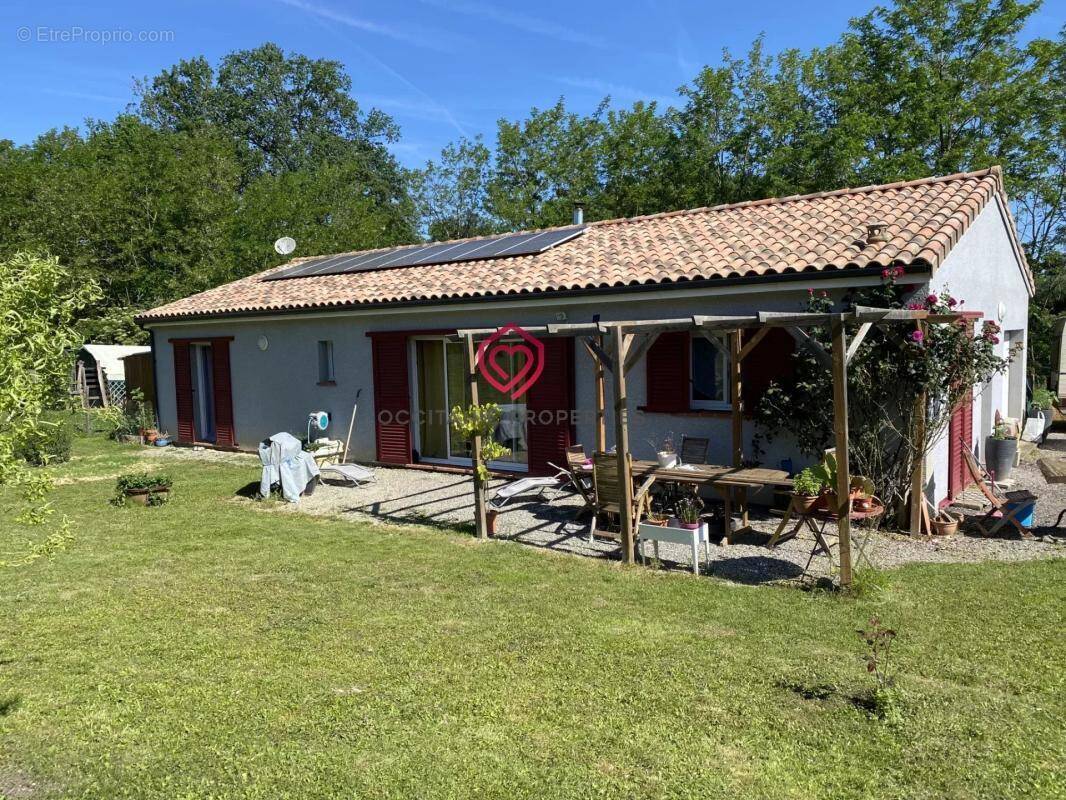 Maison à ARTIGAT
