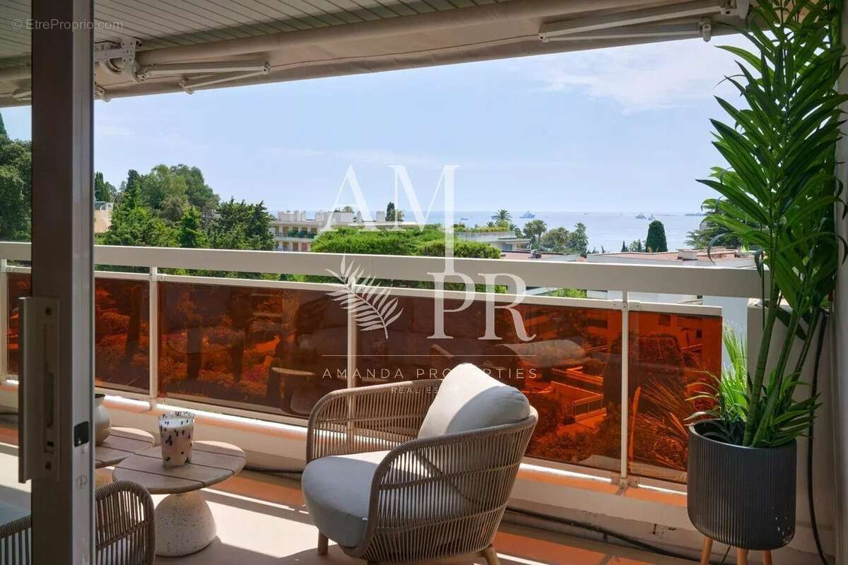 Cannes Basse Californie - Appartement 5 pièces 130m2 - Vue mer - photo 7