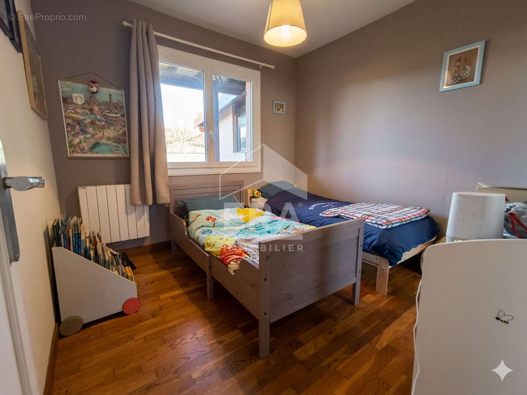 Maison à VILLENAVE-D'ORNON