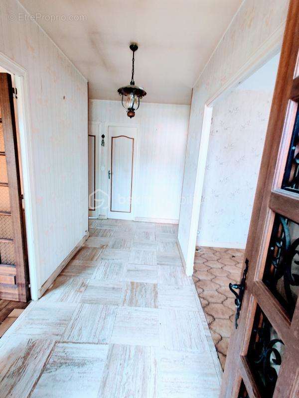 Maison à VOUNEUIL-SOUS-BIARD