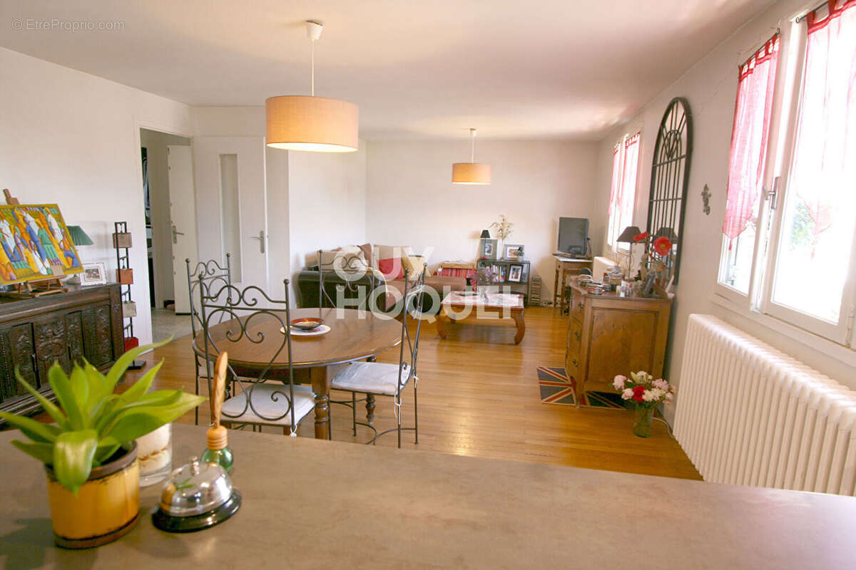 Maison à BOURG-EN-BRESSE