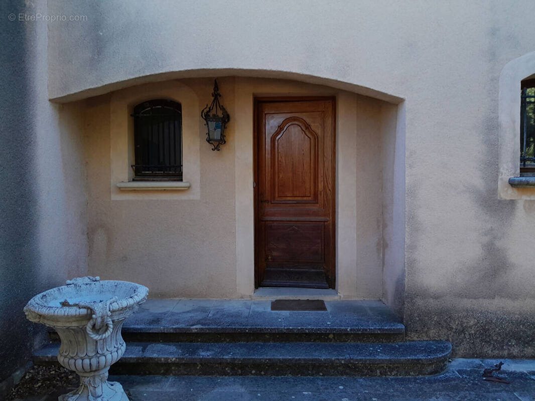 Maison à CAUMONT-SUR-DURANCE