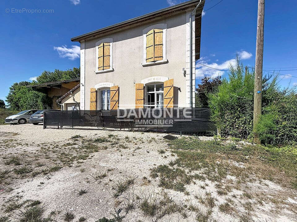 Maison 3 Chambres à POLISOT - photo 2