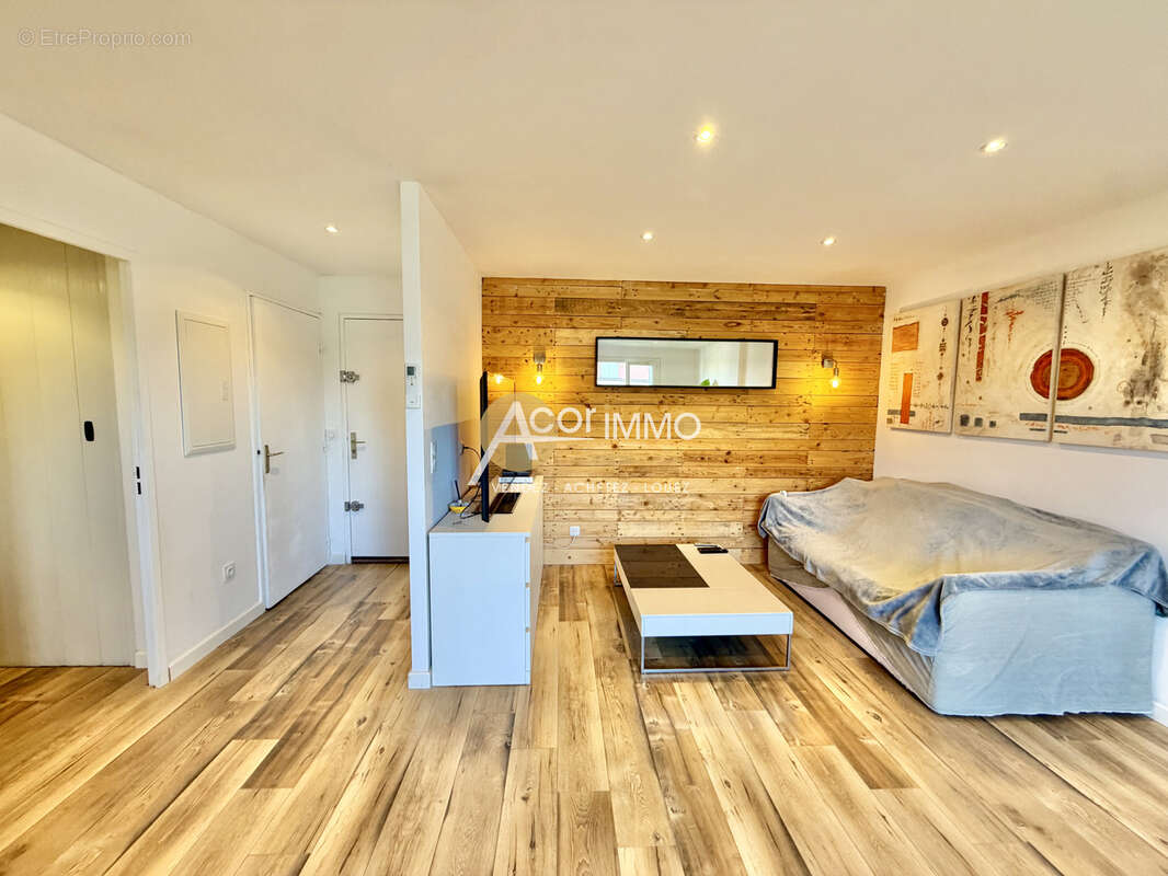 Appartement à LA VALETTE-DU-VAR