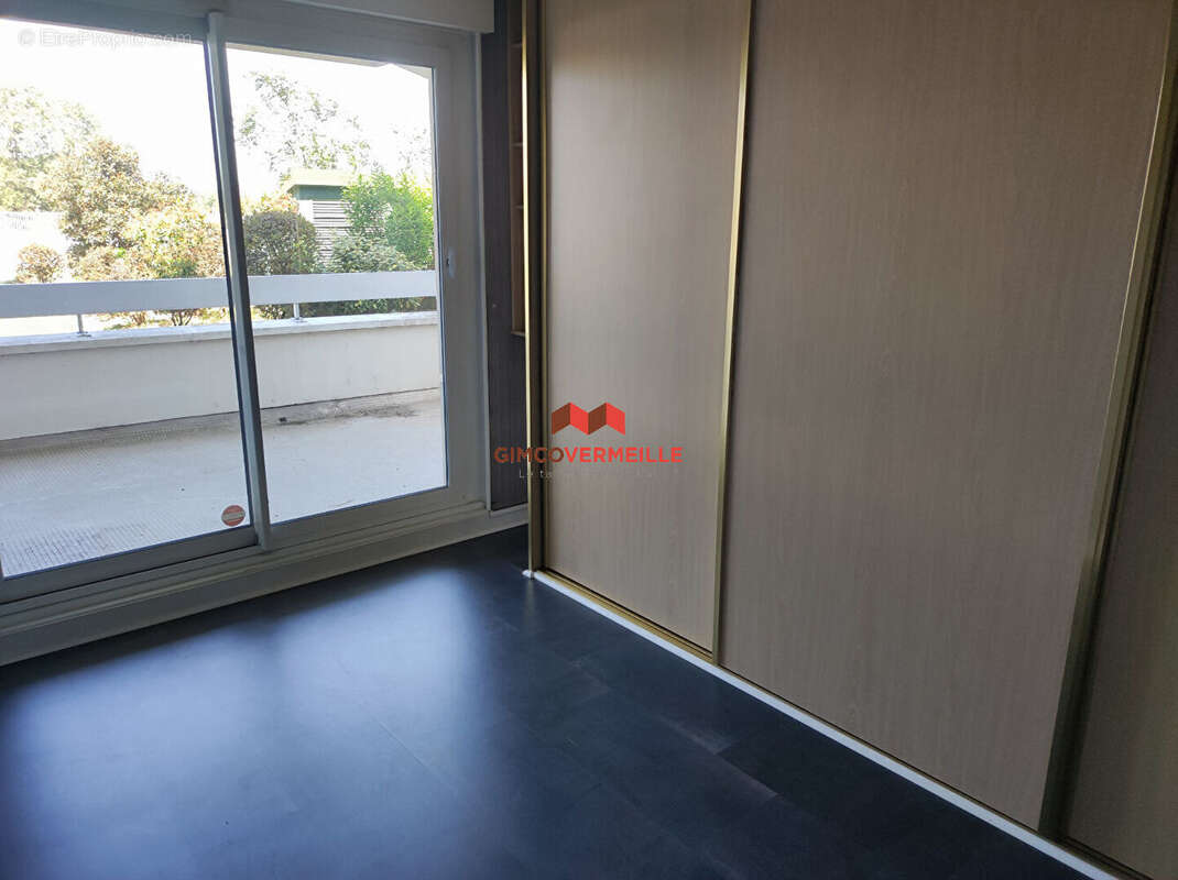 Appartement à BOUGIVAL