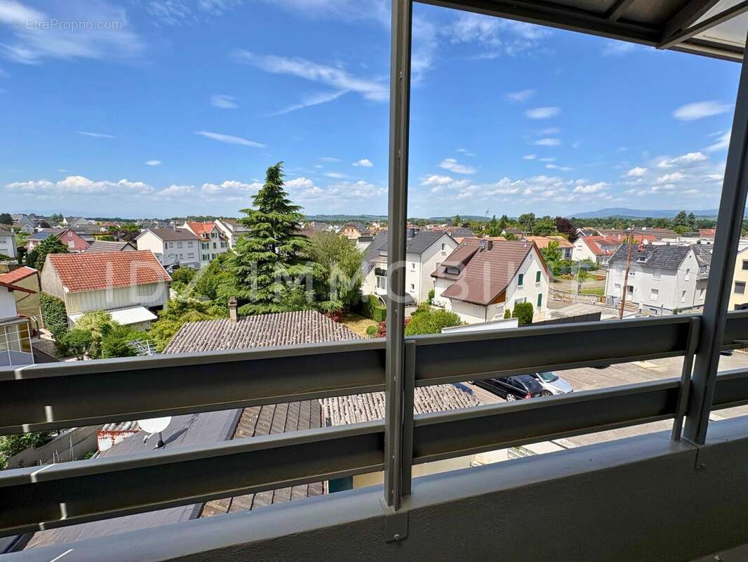 Appartement 69 m² à Village-Neuf  - photo 4