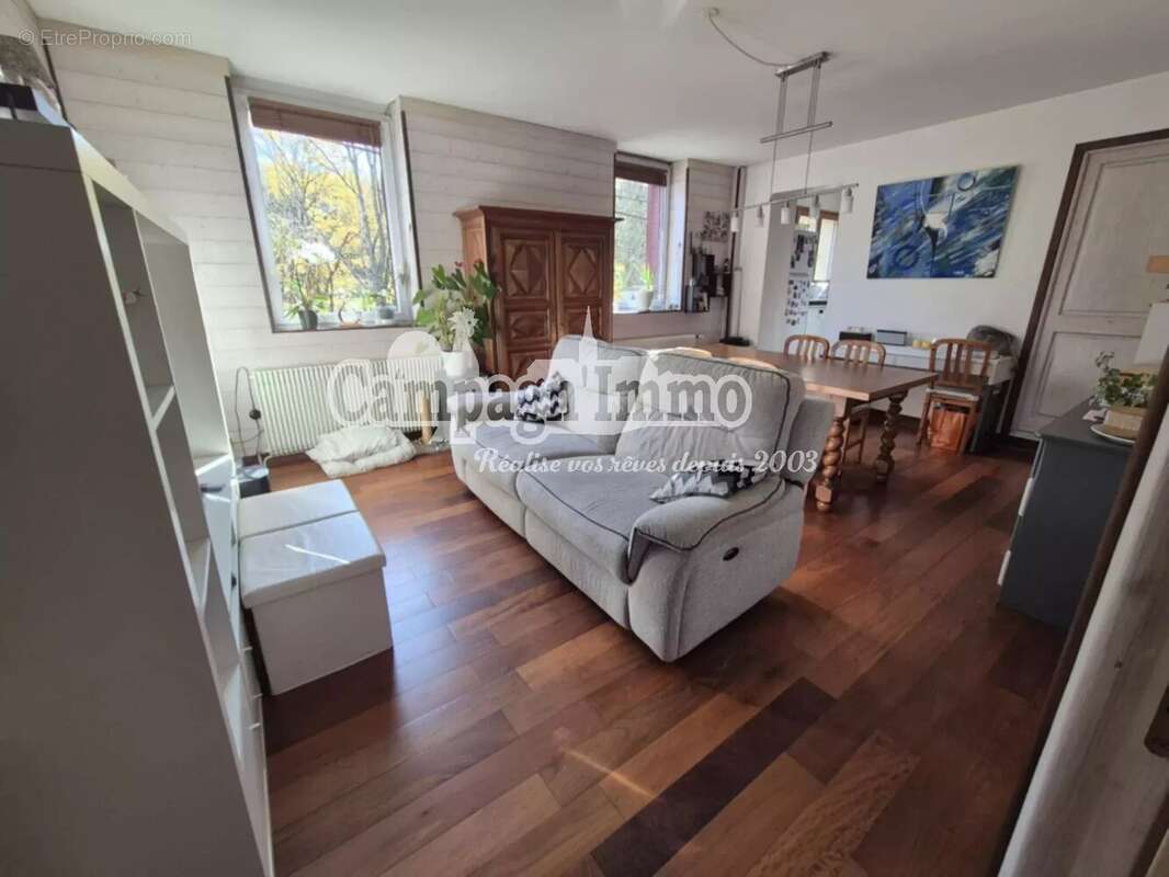 Maison à SAINT-FORGEUX