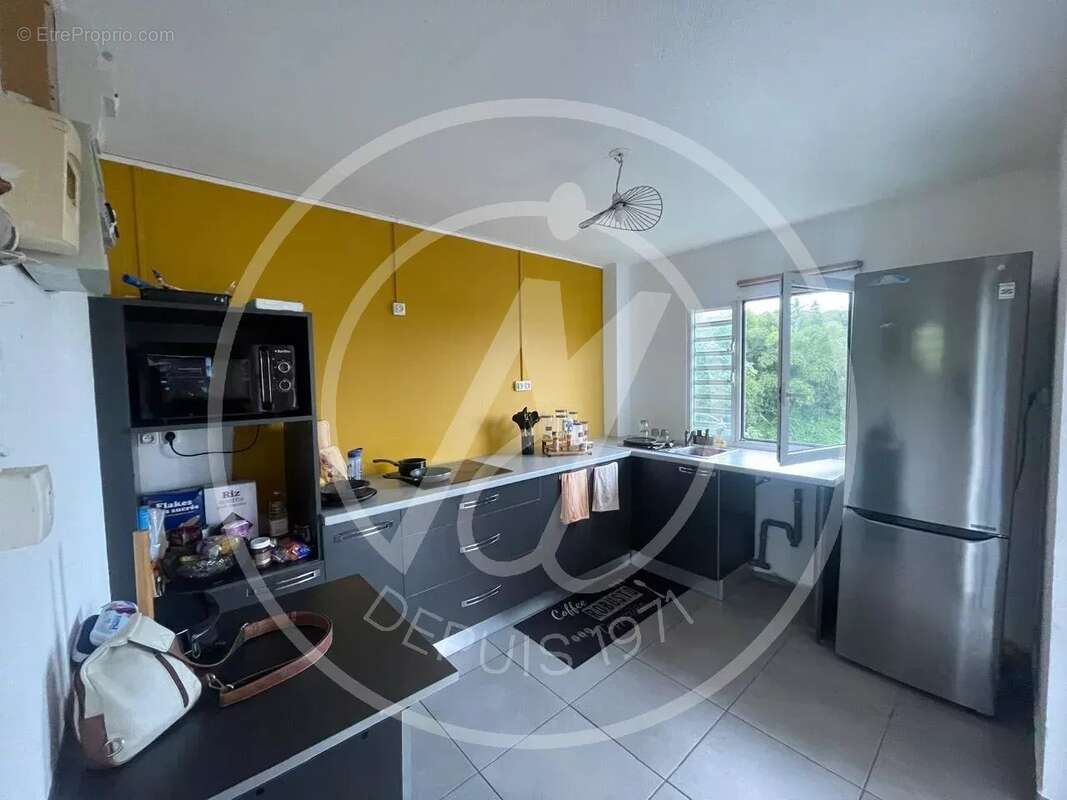 Appartement à PETIT-BOURG