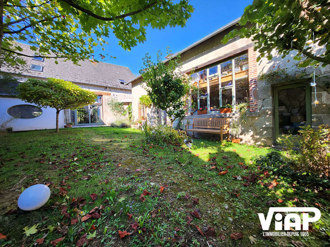 Maison à LA SOUTERRAINE