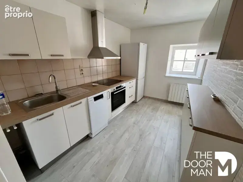 Immeuble 52200 - photo 2
